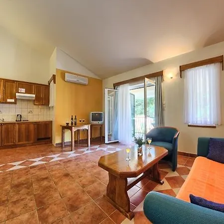 Apartment Apartmani-ruzmarin